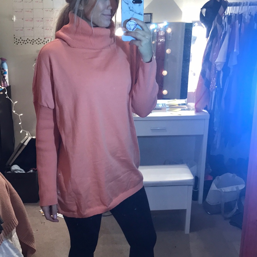 Coral turtle neck long sweater